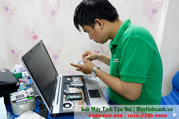 vệ sinh laptop tại nhà